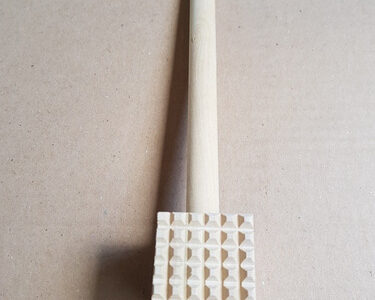 Bate bife 4,5 x 4,5 x 7 cm Palo Blanco (reforzado) N°1