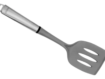 Espatula calada de nylon gris c/mango acero inox