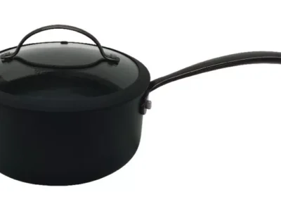 Cacerola c/mango 20 cm c/tapa c/silicona Total Black